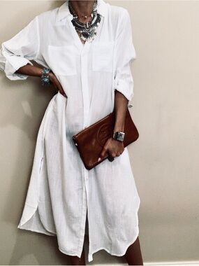 Brand New Long buttondown shirt L